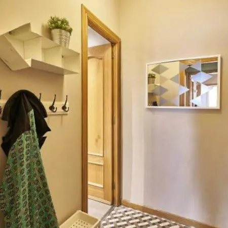 Apartment Bebarceloner Sants Apartments- 3 Bedroom *