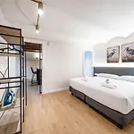 Bebarceloner Sants Apartments- 3 Bedroom *