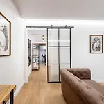 Appartement Bebarceloner Sants Apartments- 3 Bedroom