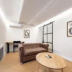 Bebarceloner Sants Apartments- 3 Bedroom Appartement Barcelone