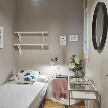 Bebarceloner Sants Apartments- 3 Bedroom *