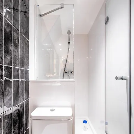 Bebarceloner Sants Apartments- 3 Bedroom Barcelone